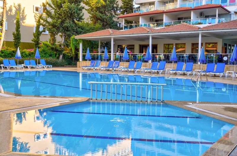 Alanya utazás Blue Fish Hotel