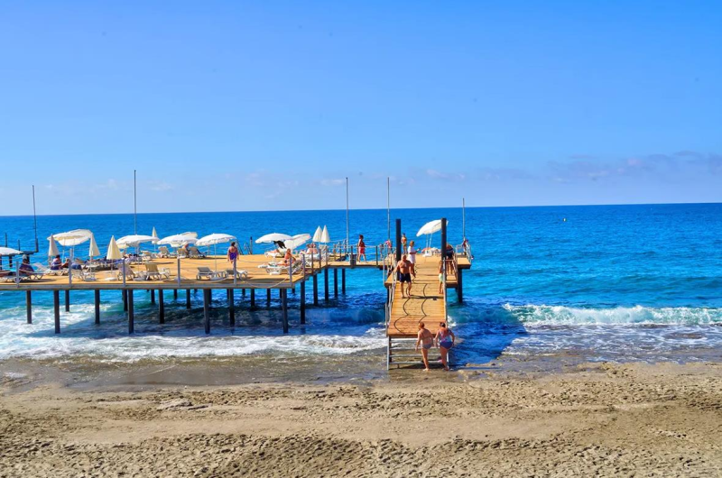 Alanya utazás Blue Fish Hotel