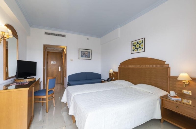 Rodosz Ialyssos utazás D Andrea Mare Beach