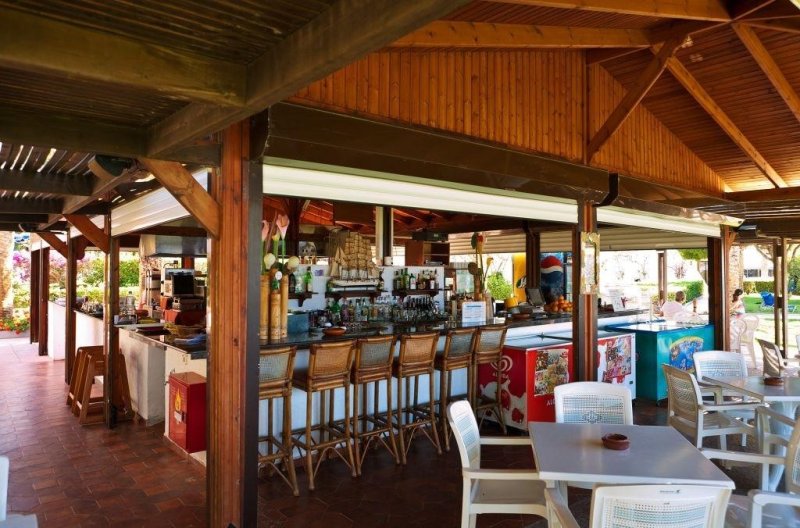 Rodosz Ialyssos utazás D Andrea Mare Beach