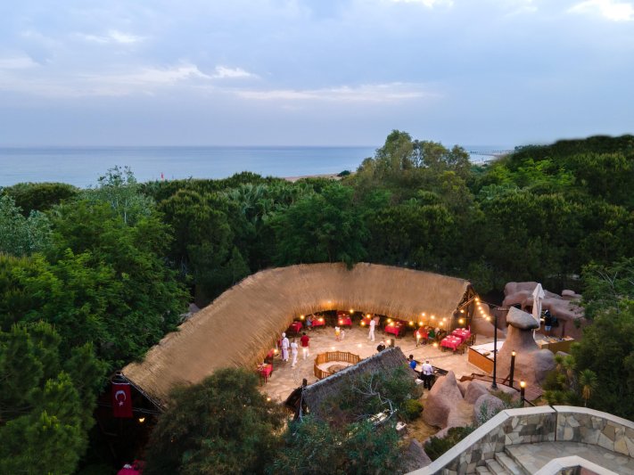 Side utazás Blue Waters Club