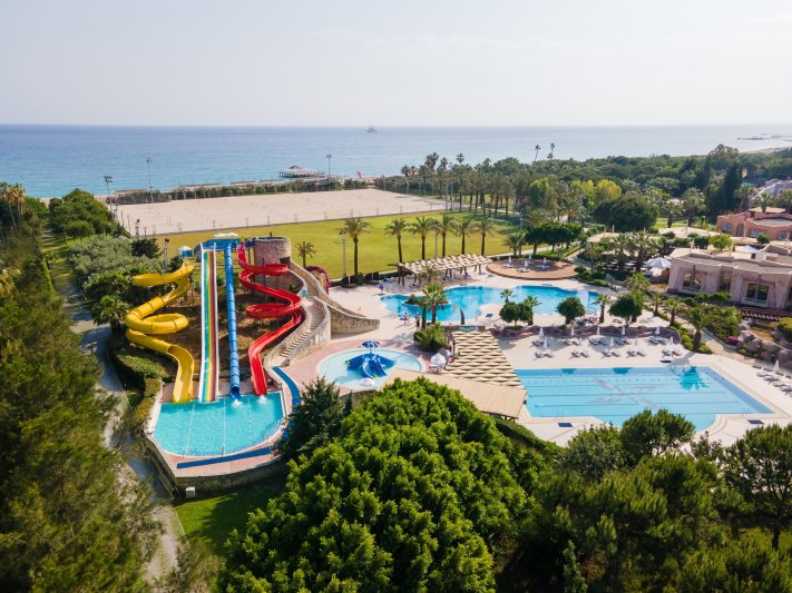 Side utazás Blue Waters Club