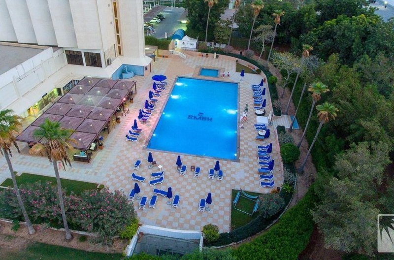 Ras Al Khaimah utazás BM Beach Hotel