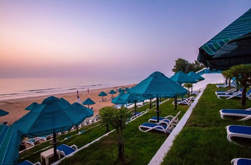 Ras Al Khaimah utazás BM Beach Hotel