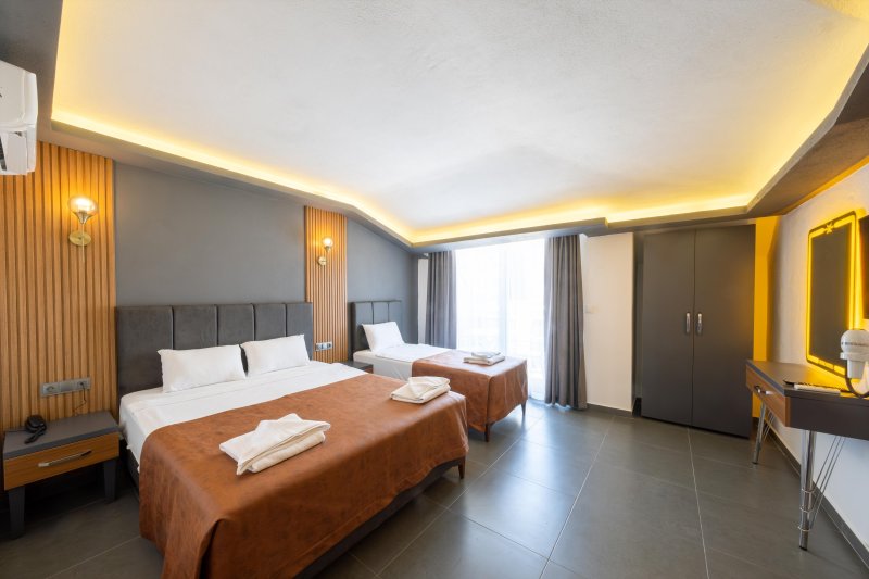 Alanya utazás Bora Bora Butik 