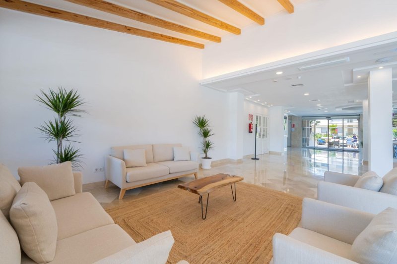 Mallorca utazás Caprice Isabel Aparthotel