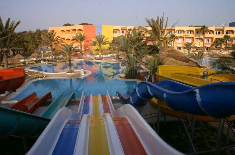 images/galeria/k/2025/caribbean-world-djerba-tunezia-1.jpg