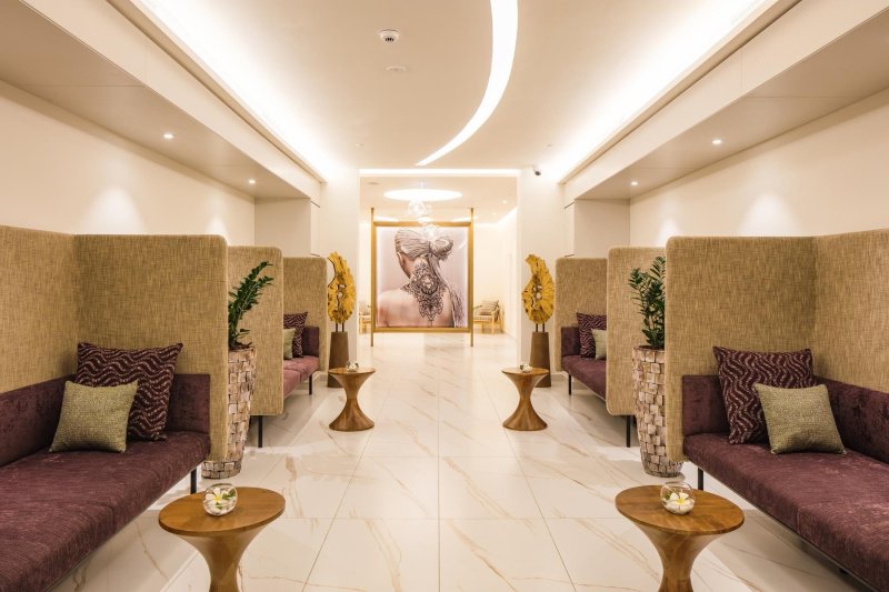 Dubai utazás Centara Mirage Beach Resort