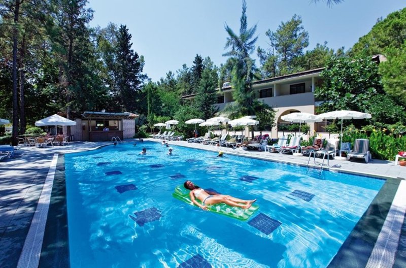 Kemer utazás Champion Holiday Village