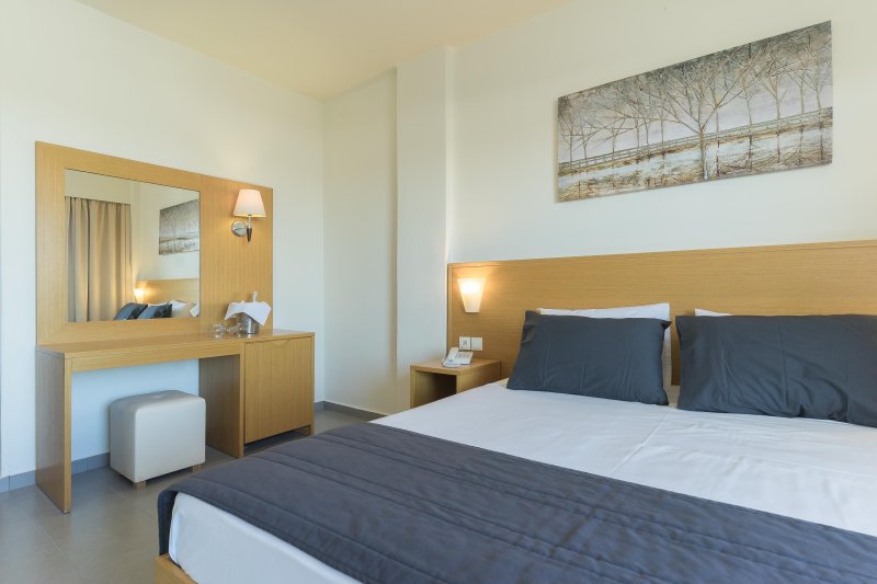 Rodosz utazás City Center Rhodes