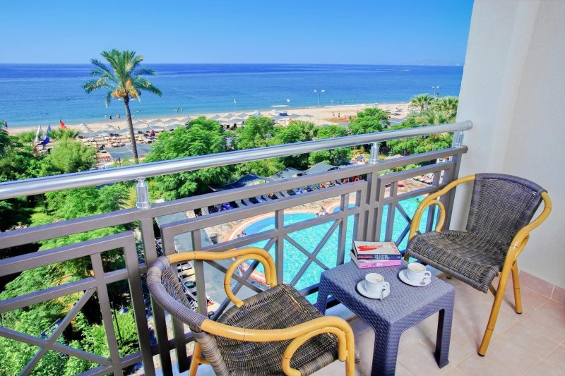 Kusadasi utazás Club Cactus Paradise