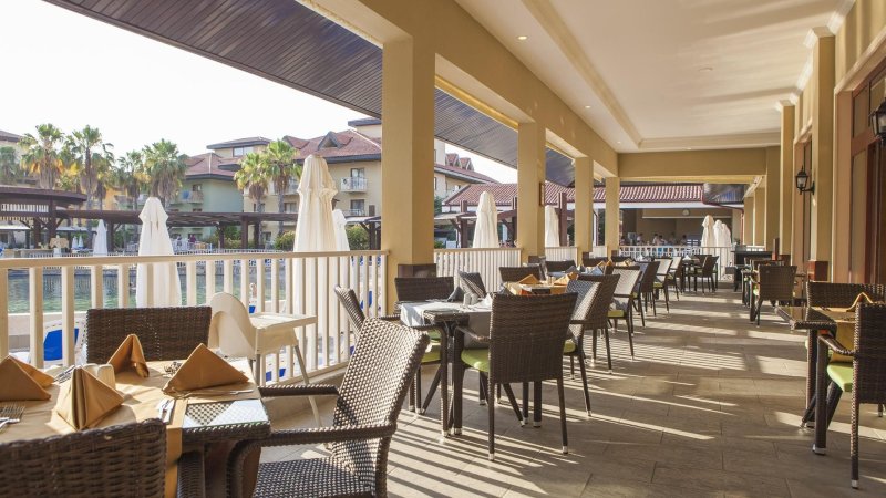 Side utazás Club Grand Aqua