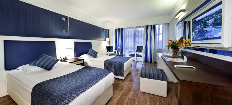 Side utazás Club Grand Side