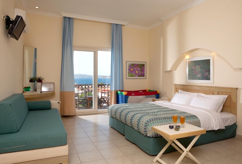 Kusadasi utazás Club Resort Atlantis