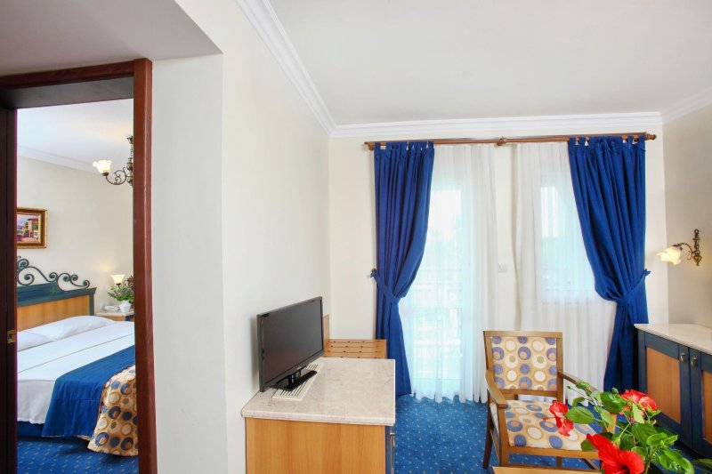 Kusadasi utazás Club Yali Resort