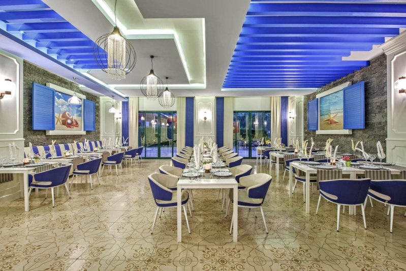 Alanya utazás Delphin Deluxe