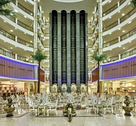 Alanya utazás Delphin Deluxe