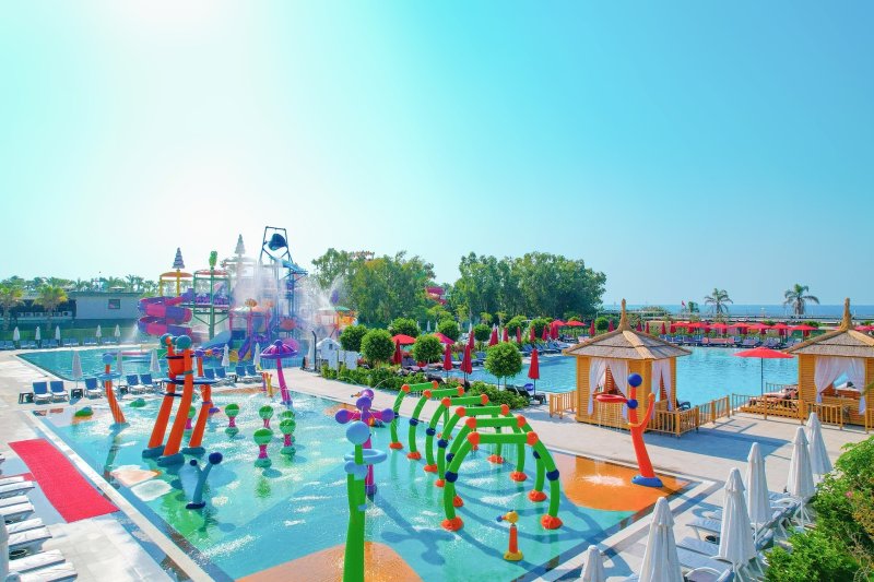 Antalya utazás Delphin Palace