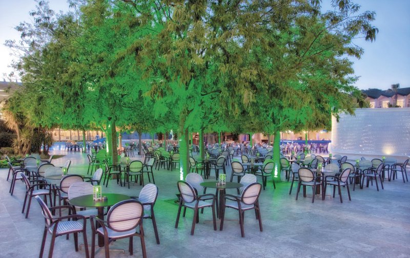 Kemer utazás Dobedan World Palace