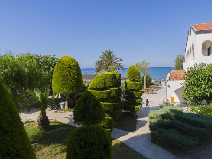 Kusadasi utazás Dogan Paradise Beach