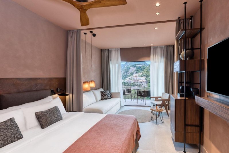 Korfu utazás Domes Of Corfu, Autograph Collection