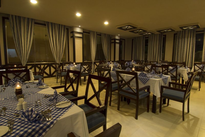 Hurghada utazás El Karma Aqua Beach Resort