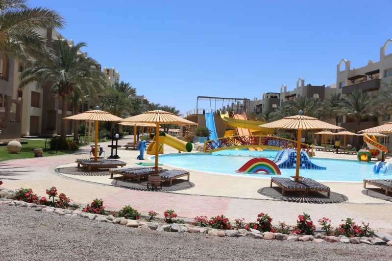 Hurghada utazás El Karma Aqua Beach Resort