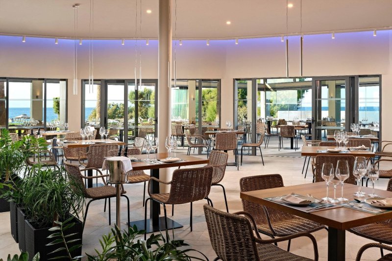 Rodosz Ialyssos utazás Electra Palace