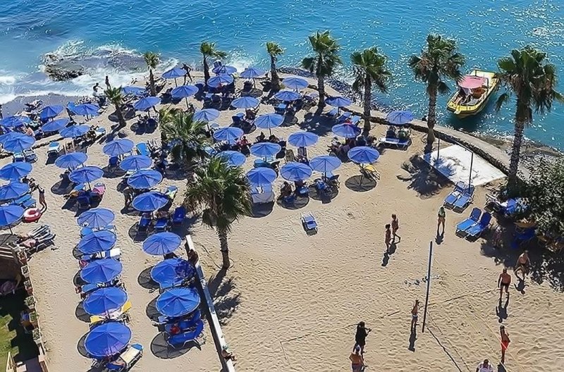 Kréta Hersonissos utazás Eri Beach Resort