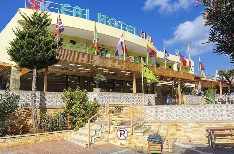 Kréta Hersonissos utazás Eri Beach Resort