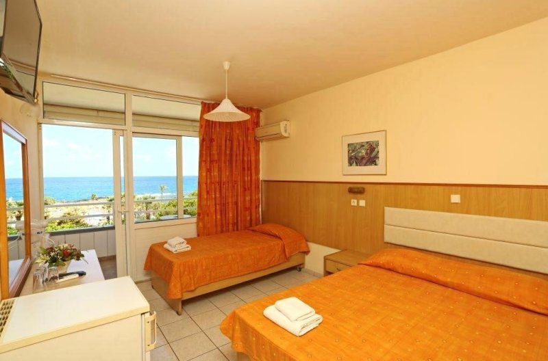 Kréta Hersonissos utazás Eri Beach Resort