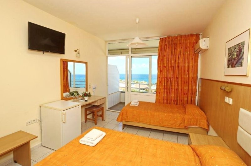 Kréta Hersonissos utazás Eri Beach Resort