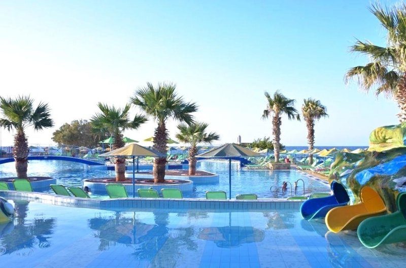 Kréta Hersonissos utazás Eri Beach Resort