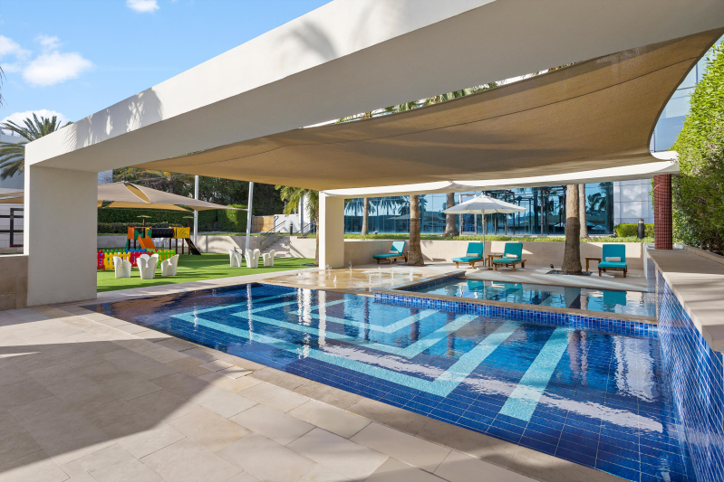 Dubai utazás Fairmont Bab Al Bahr