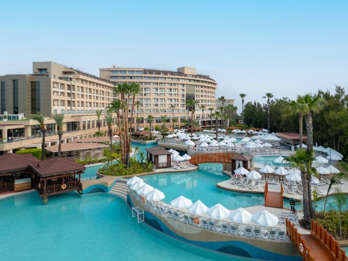 Antalya utazás Fame Residence Lara