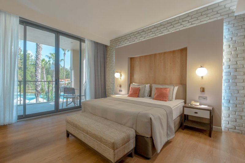 Antalya utazás Fame Residence Lara