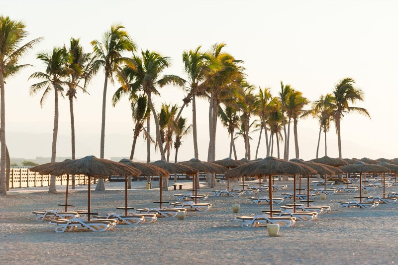 Szalála utazás Fanar Hotel & Residences