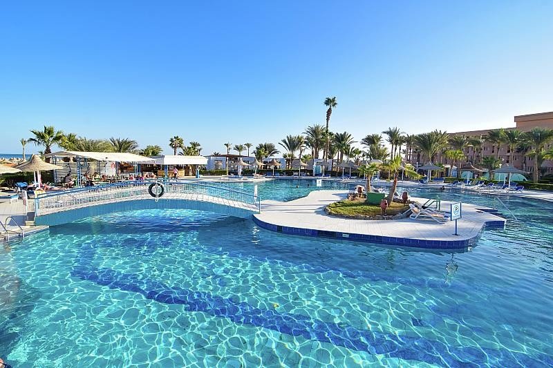 Hurghada utazás Giftun Azur Resort