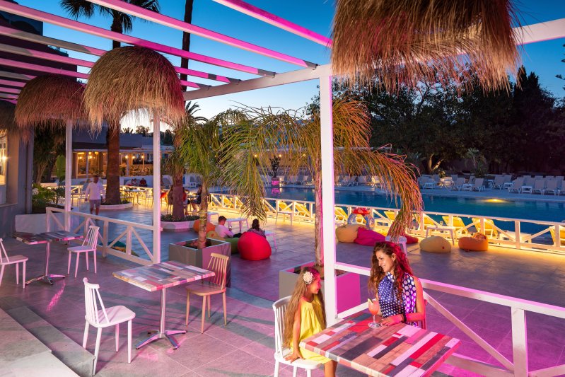 Hammamet utazás Golden Tulip Hammamet President