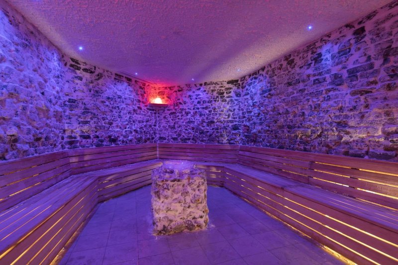 Alanya utazás Granada Luxury Beach