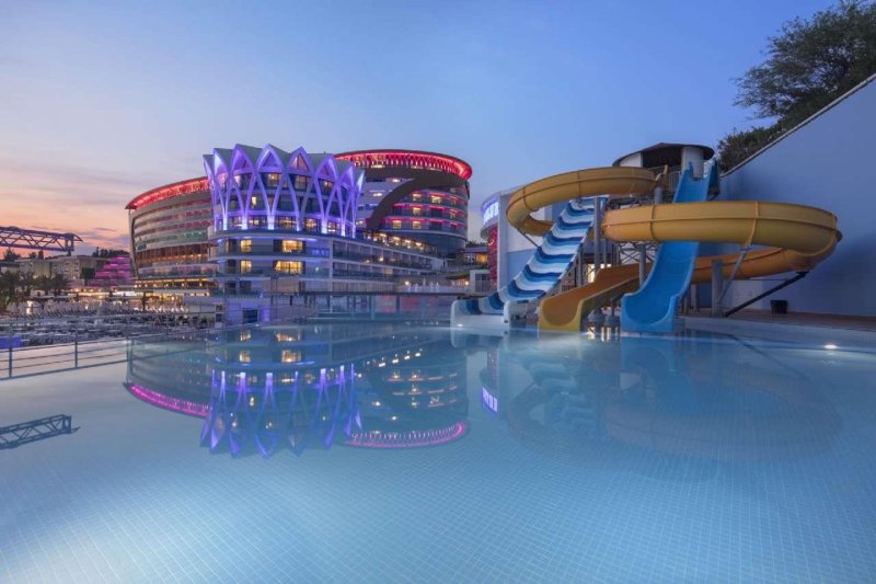 Alanya utazás Granada Luxury Resort