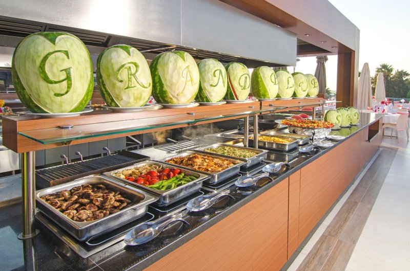 Kusadasi utazás Grand Blue Sky