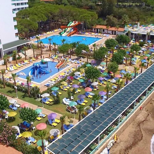 Kusadasi utazás Grand Efe