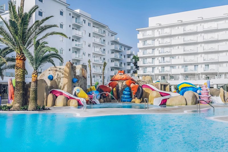Mallorca utazás Iberostar Waves Alcudia Park