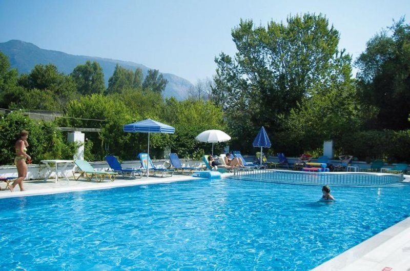 Korfu utazás Ipsos Beach