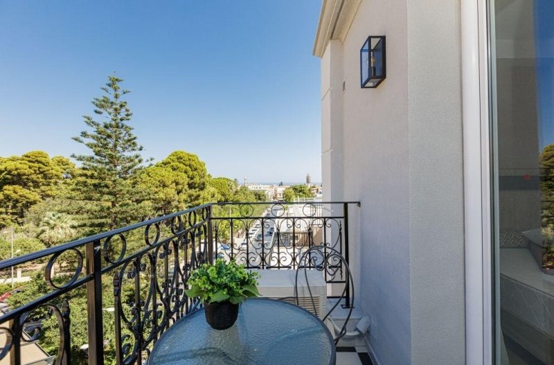 Kréta utazás Jo-an Palace 