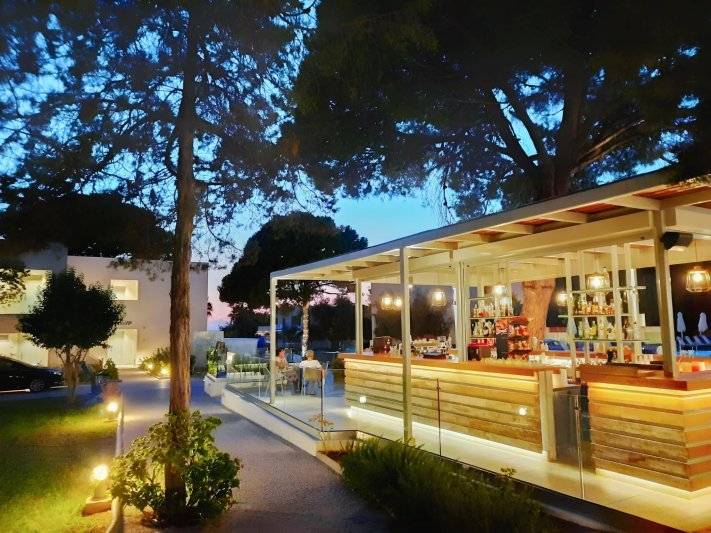 Peloponnészoszi-félsziget utazás Kalogria Beach