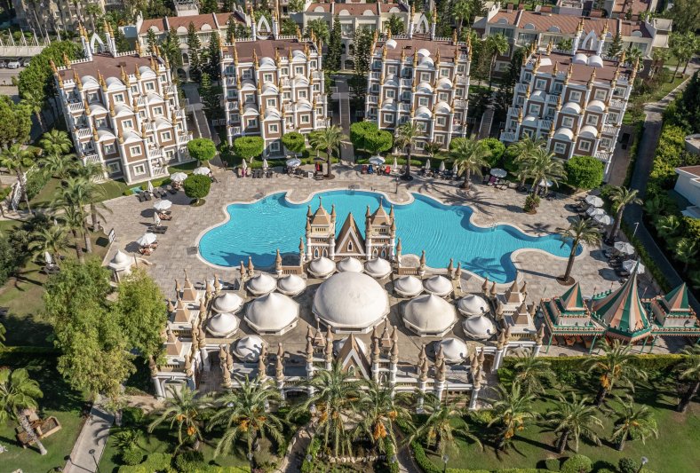 Side utazás Kamelya Selin