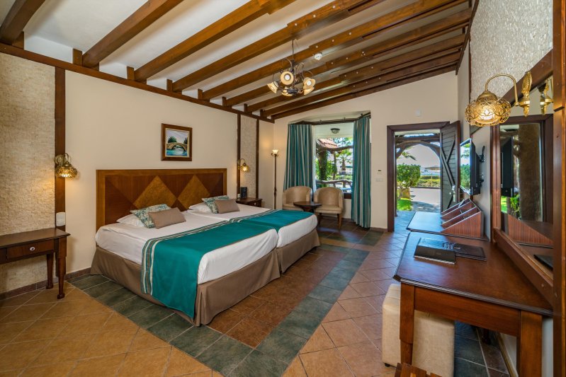 Side utazás Kamelya Selin