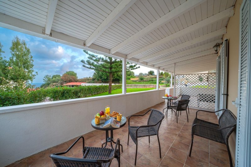 Kefalónia utazás Karavados Beach